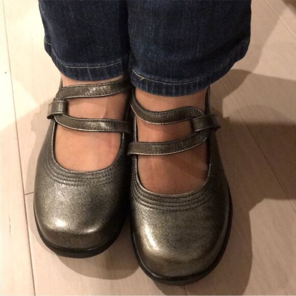 APEX WOMENS MARY JANE STYLE PEWTER SHOES.   NEW WITH TAGS - Picture 13 of 13